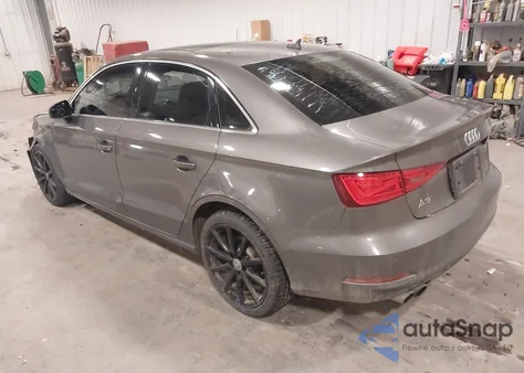 2015 Audi A3 1.8T Premium из США, поврежденный, VIN WAUCCGFF6F1045341